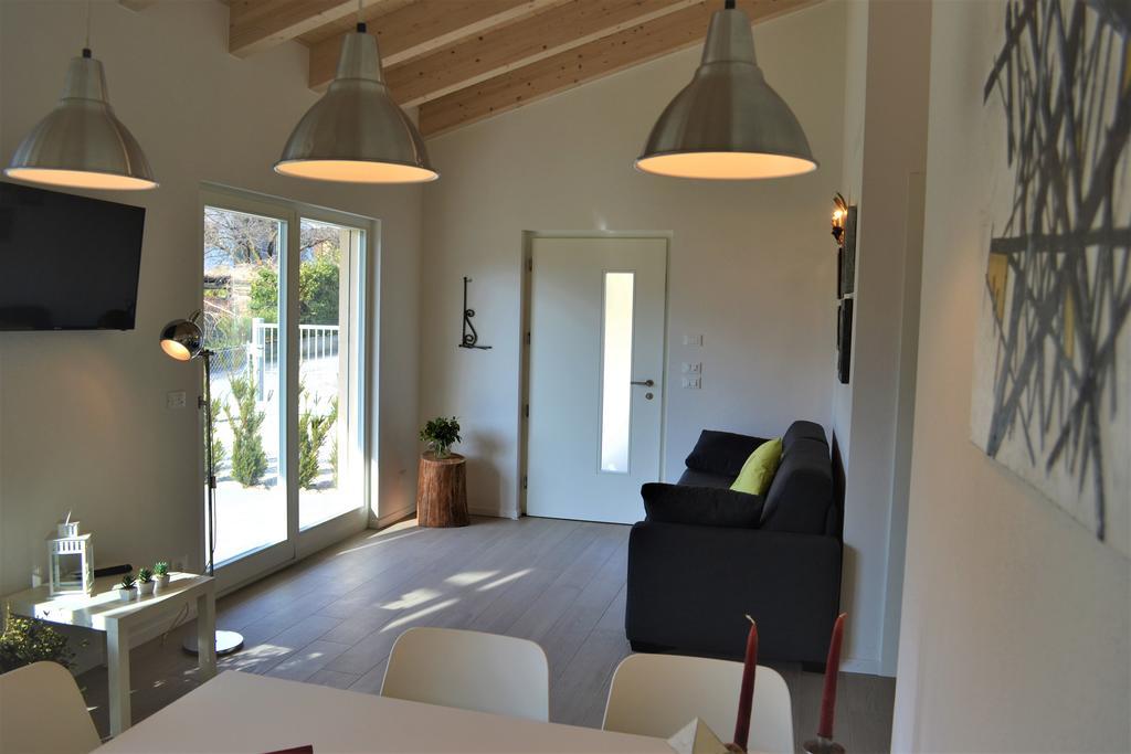 La Gazza Ladra Apartments - Garda Chill Out Drena エクステリア 写真