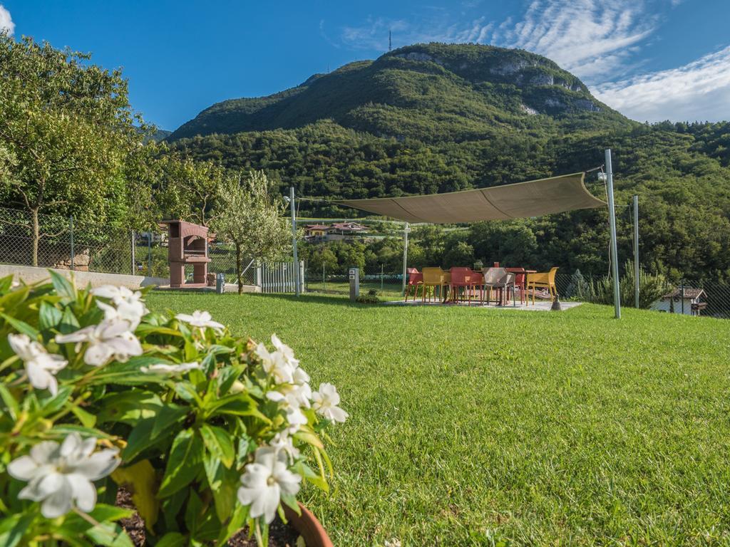 La Gazza Ladra Apartments - Garda Chill Out Drena エクステリア 写真